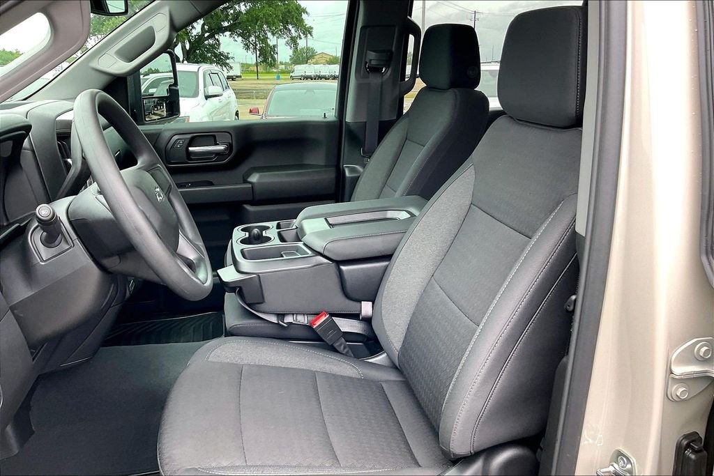 Used 2026 Tan Chevrolet Custom image 18