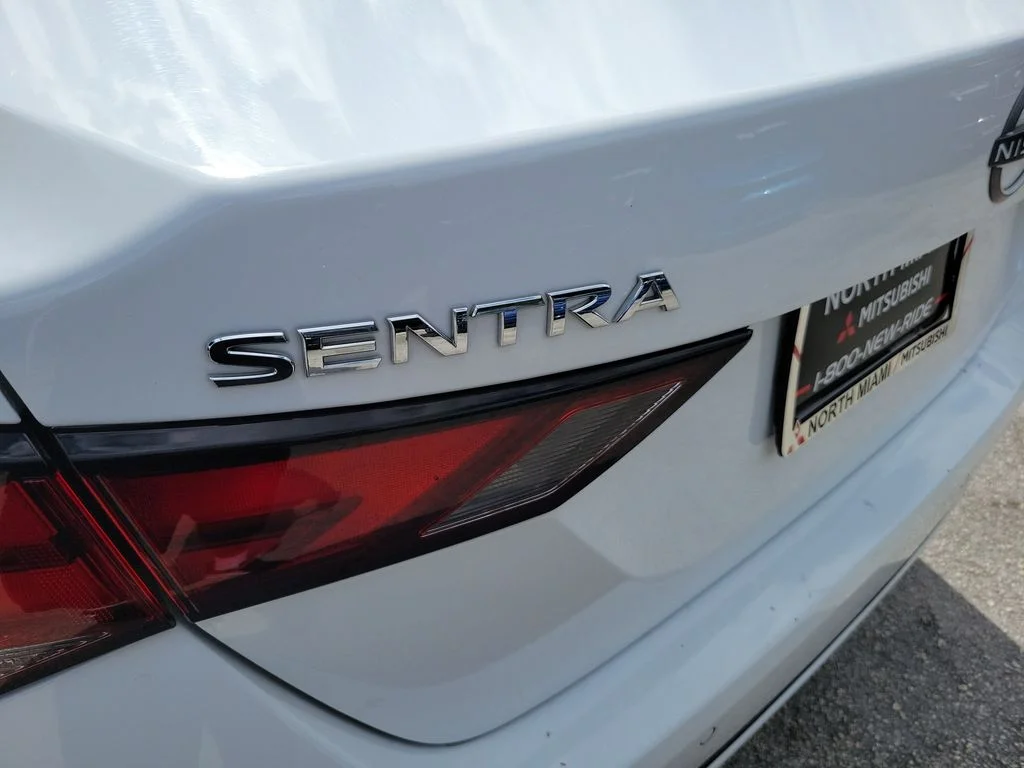 Used 2024 White Nissan SV image 9