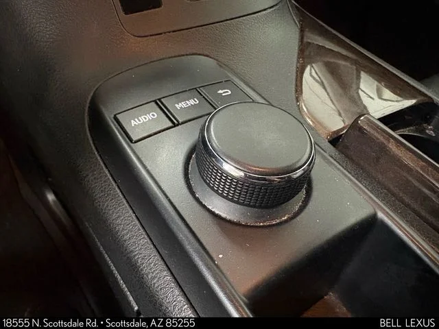 Used 2013  Lexus 350 image 29