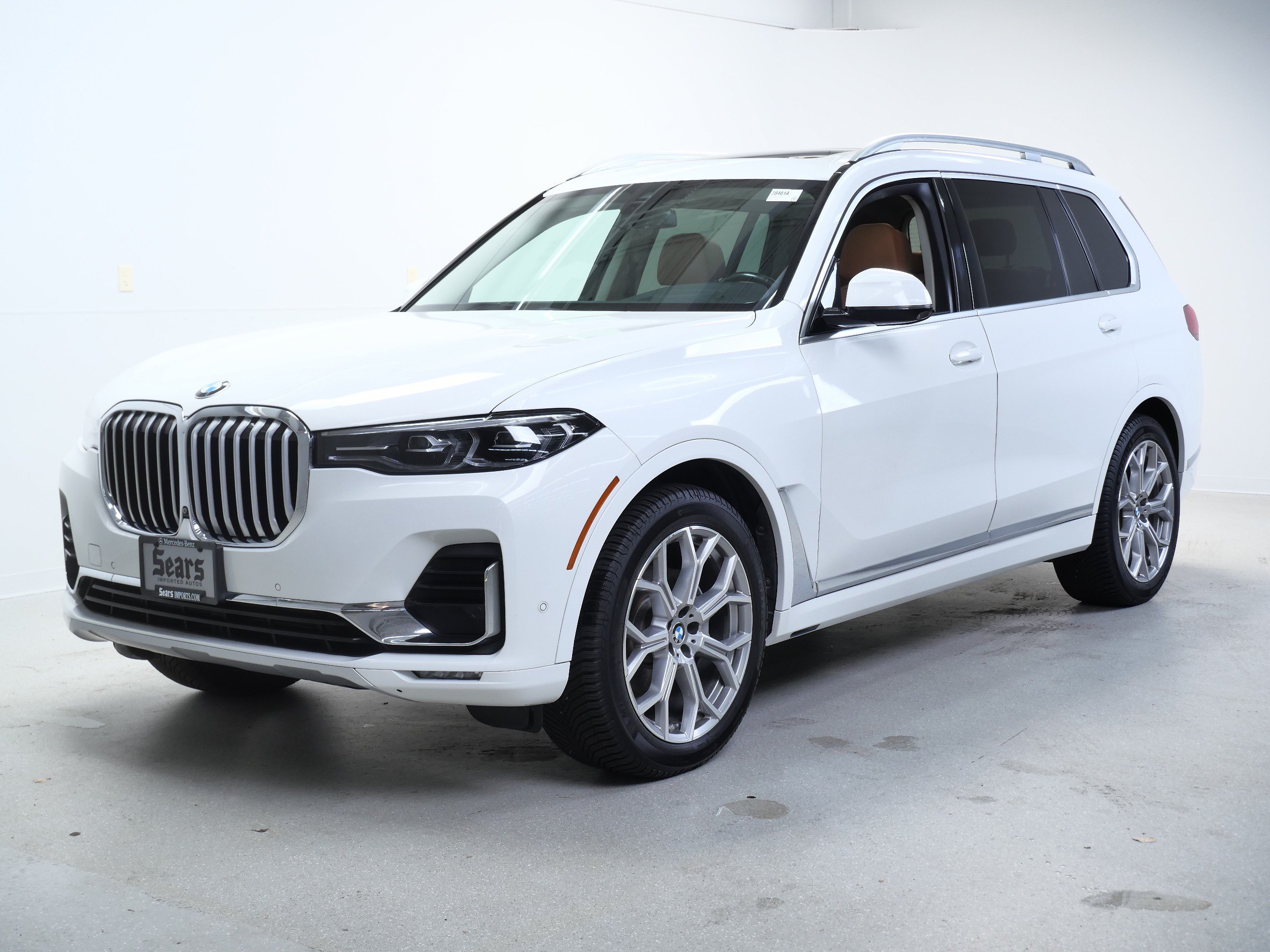 Used 2019 Alpine White BMW xDrive40i image 9