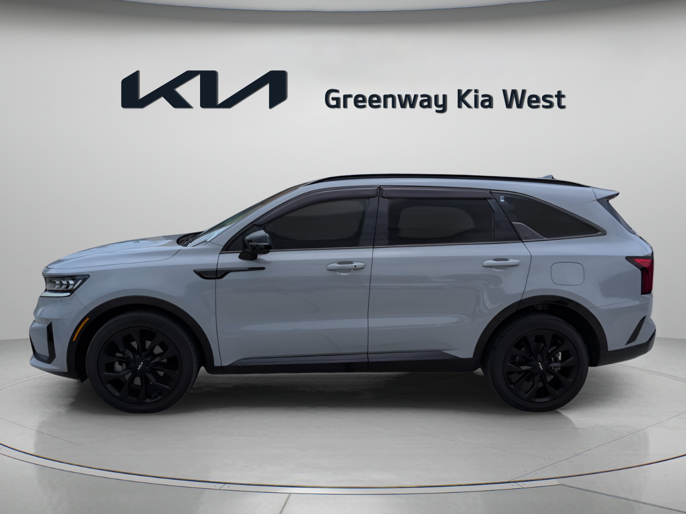 Certified Used 2023 Wolf Gray Kia SX image 5