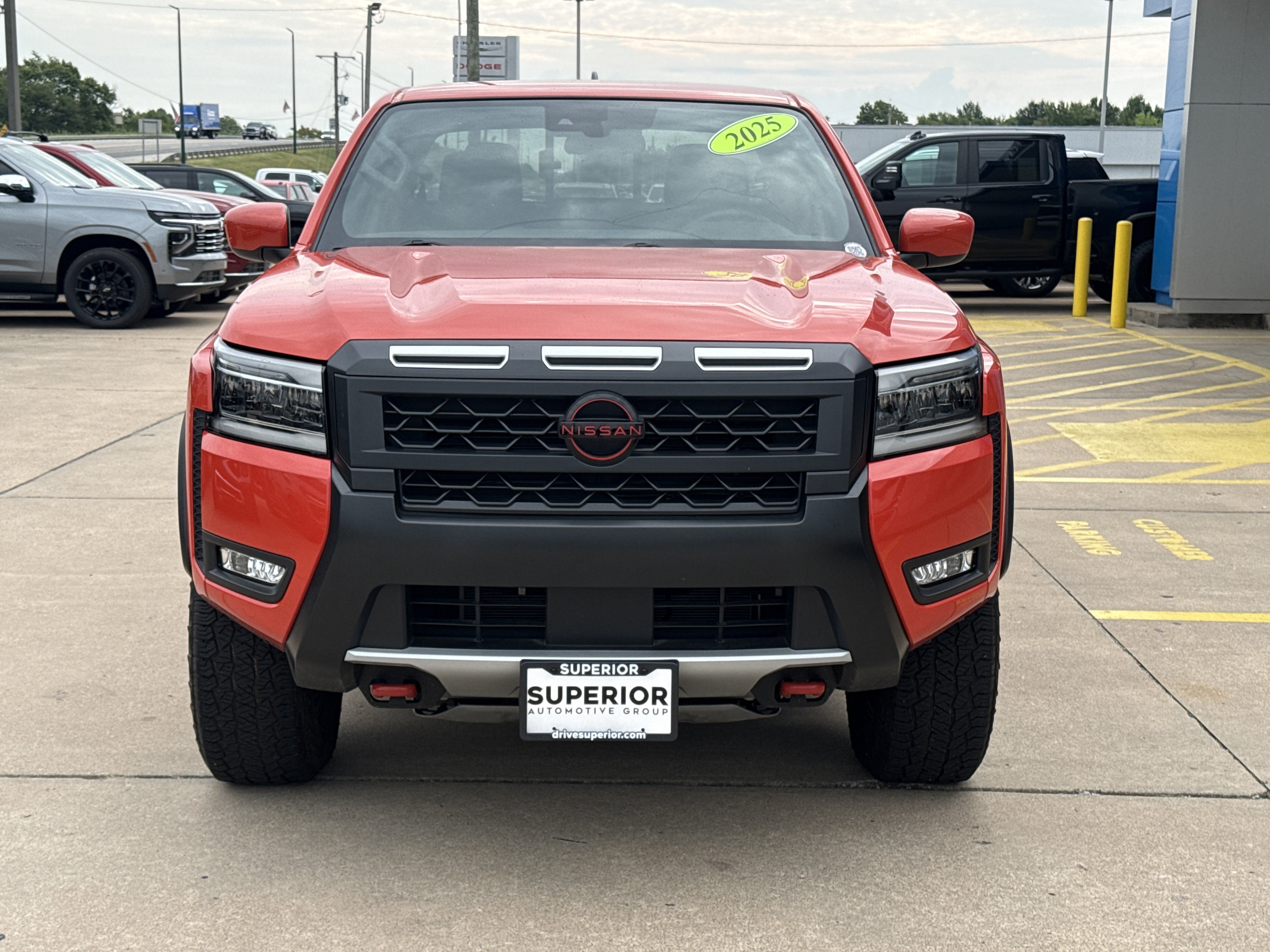 Used 2025  Nissan PRO-4X image 11