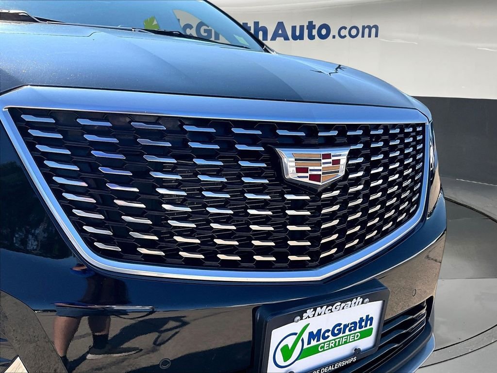 Used 2022 Black Cadillac Premium Luxury image 34