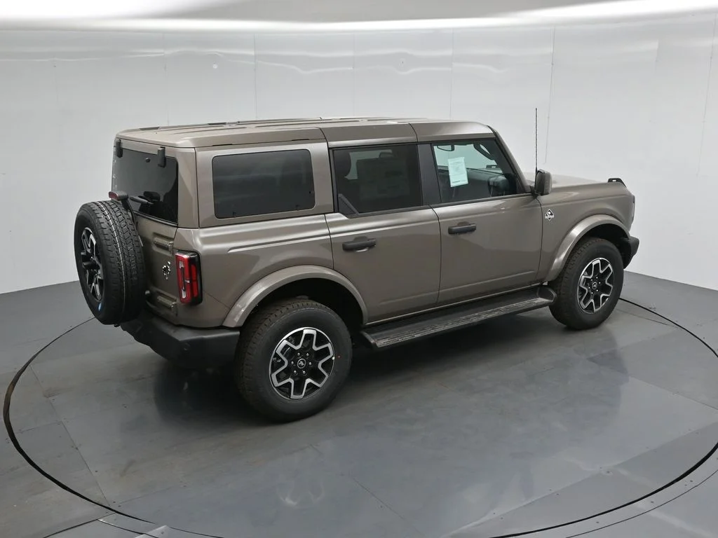 New 2026 Marsh Gray Ford Outer Banks image 37