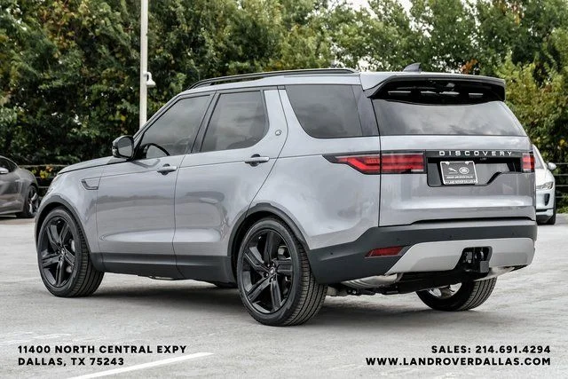 Used 2025 Eiger Gray Metallic Land Rover S image 8