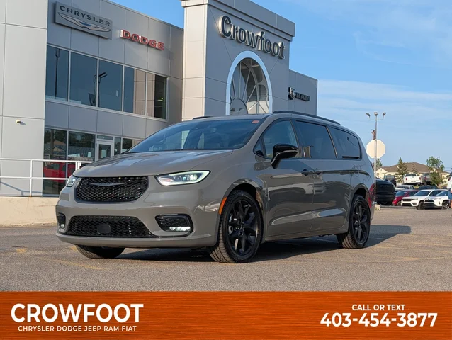 2025 Chrysler Pacifica Limited - - FWD - Nappa Leather - Full Sunroof - Blind Spot & More!