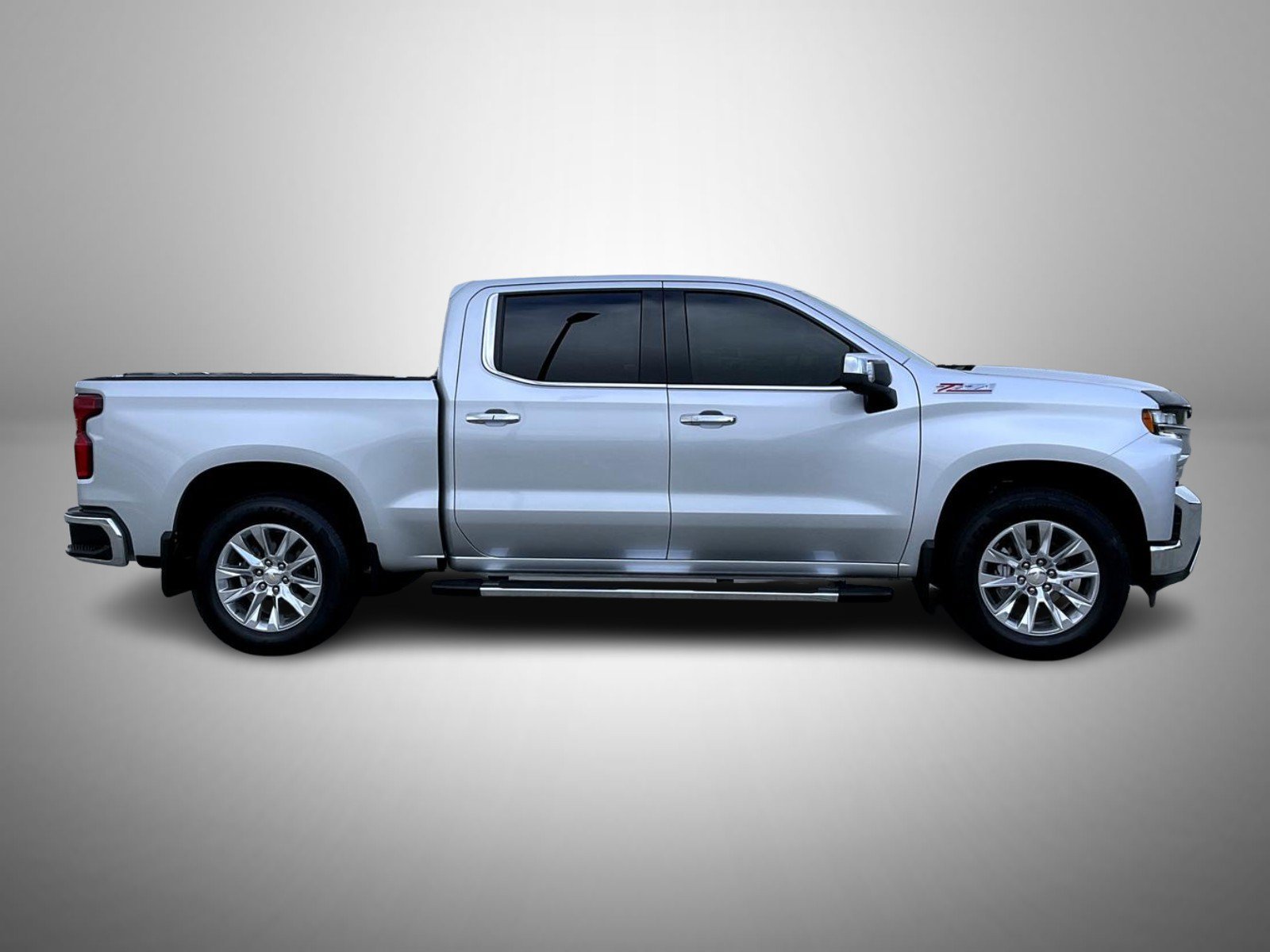 Used 2021 Silver Chevrolet LTZ image 4