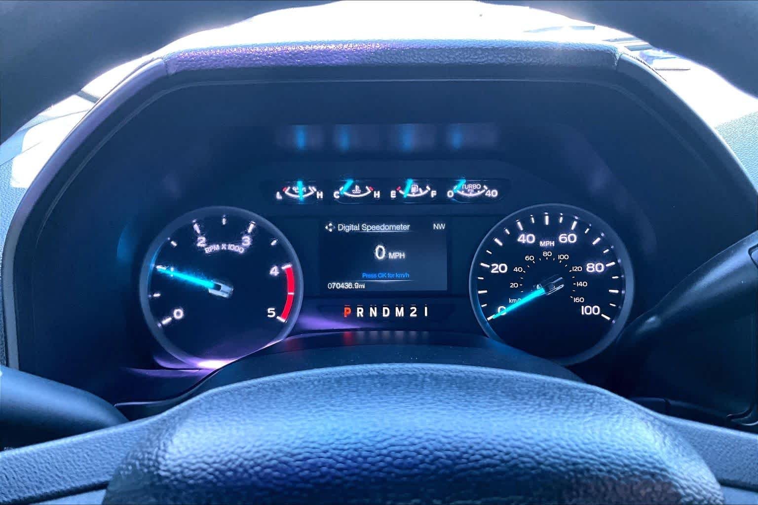 Used 2019 Blue Jeans Ford XLT image 24