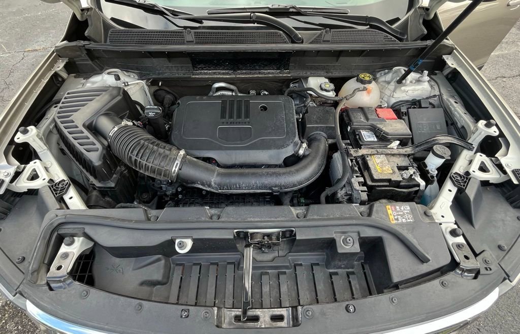 2023 GMC Acadia SLT - Photo 8