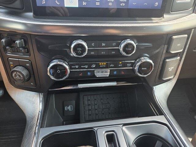 Used 2023 Rapid Red Metallic Tinted Clearcoat Ford King Ranch image 20