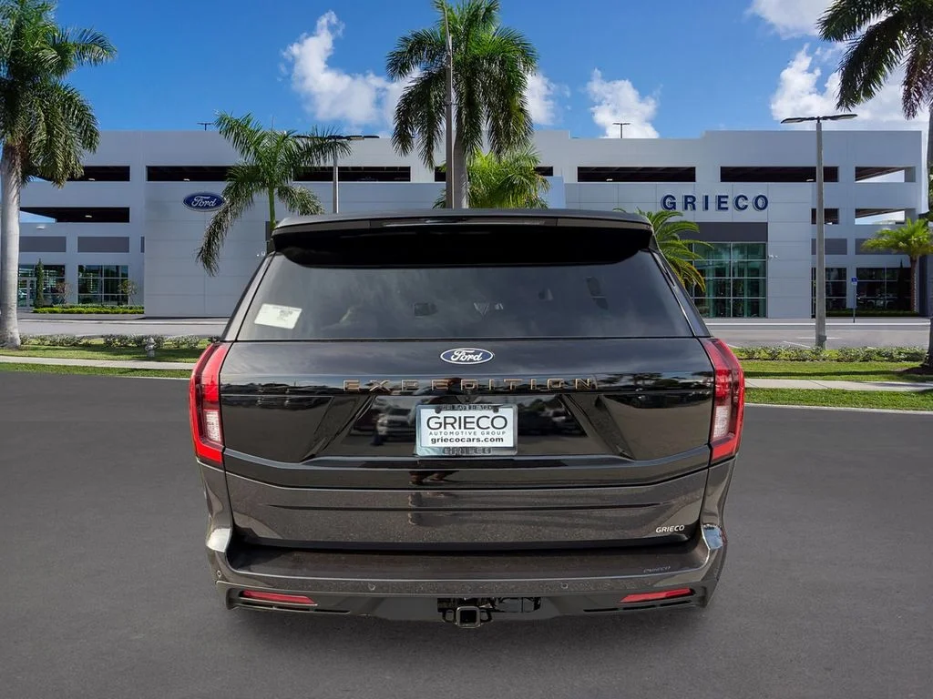 New 2027 Dark Matter Gray Metallic Ford Tremor® image 6
