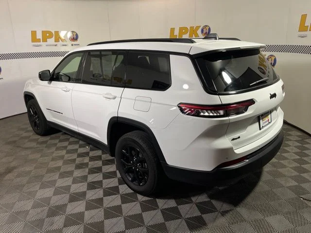 Used 2024 Bright White Clearcoat Jeep Altitude X image 5