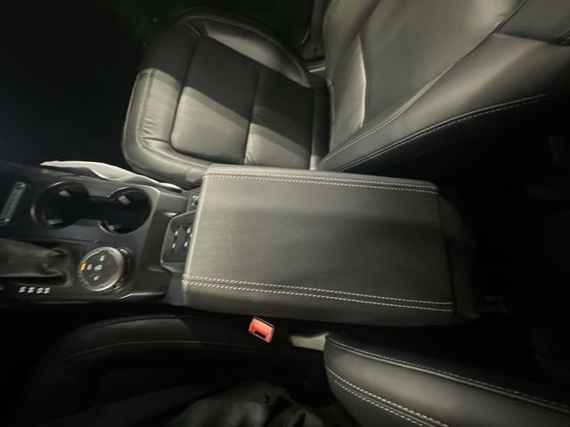 New 2026 Avalanche Gray Ford Outer Banks® image 28