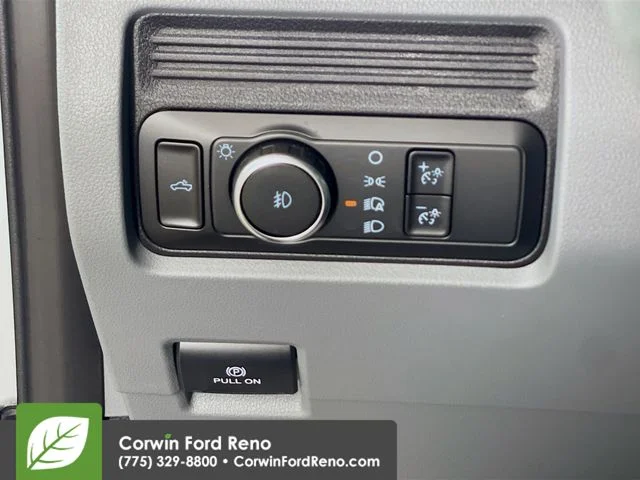 New 2026 Oxford White Ford XL image 11