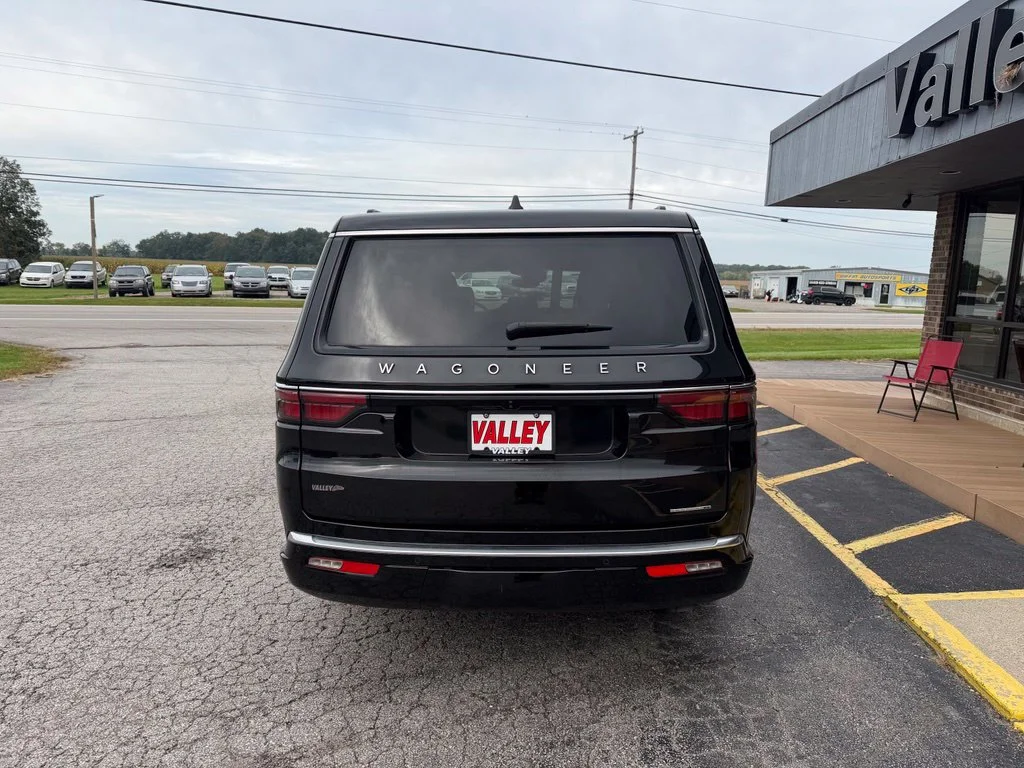 Used 2024 Black Jeep Series II image 5
