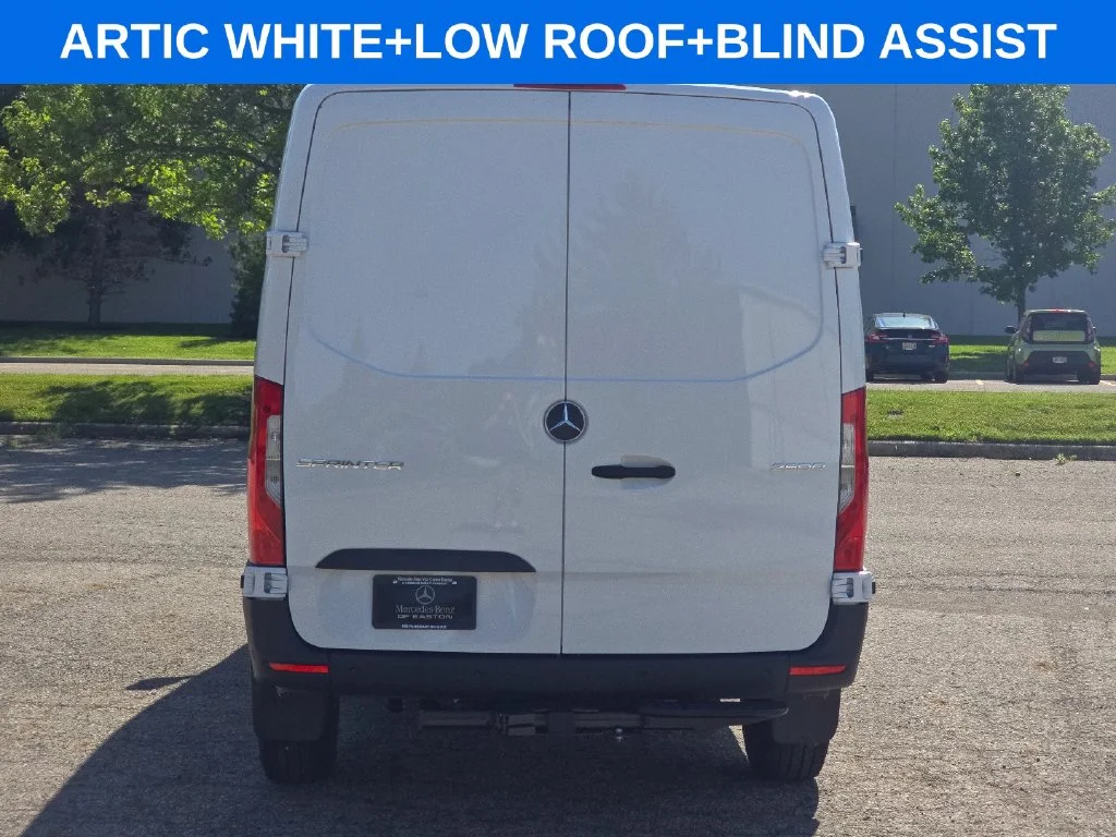New 2026 Arctic White Mercedes-Benz Cargo 144 WB image 11