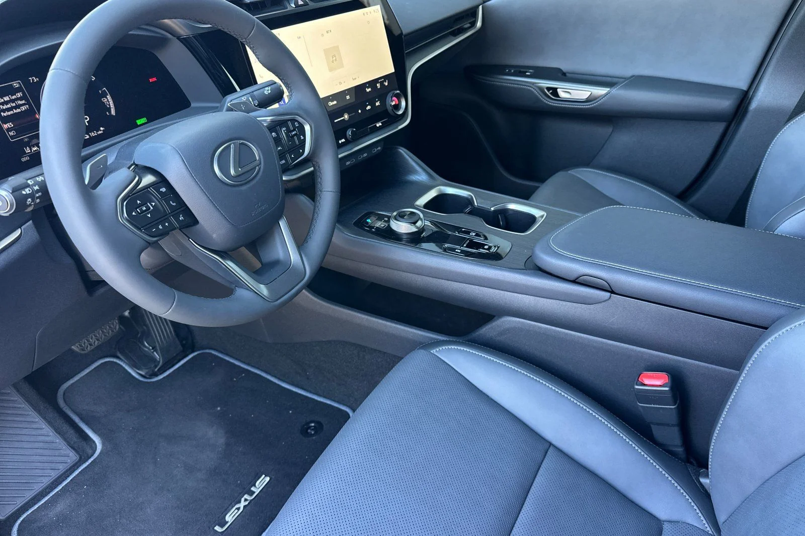 2026 Lexus RZ Premium - Photo 7
