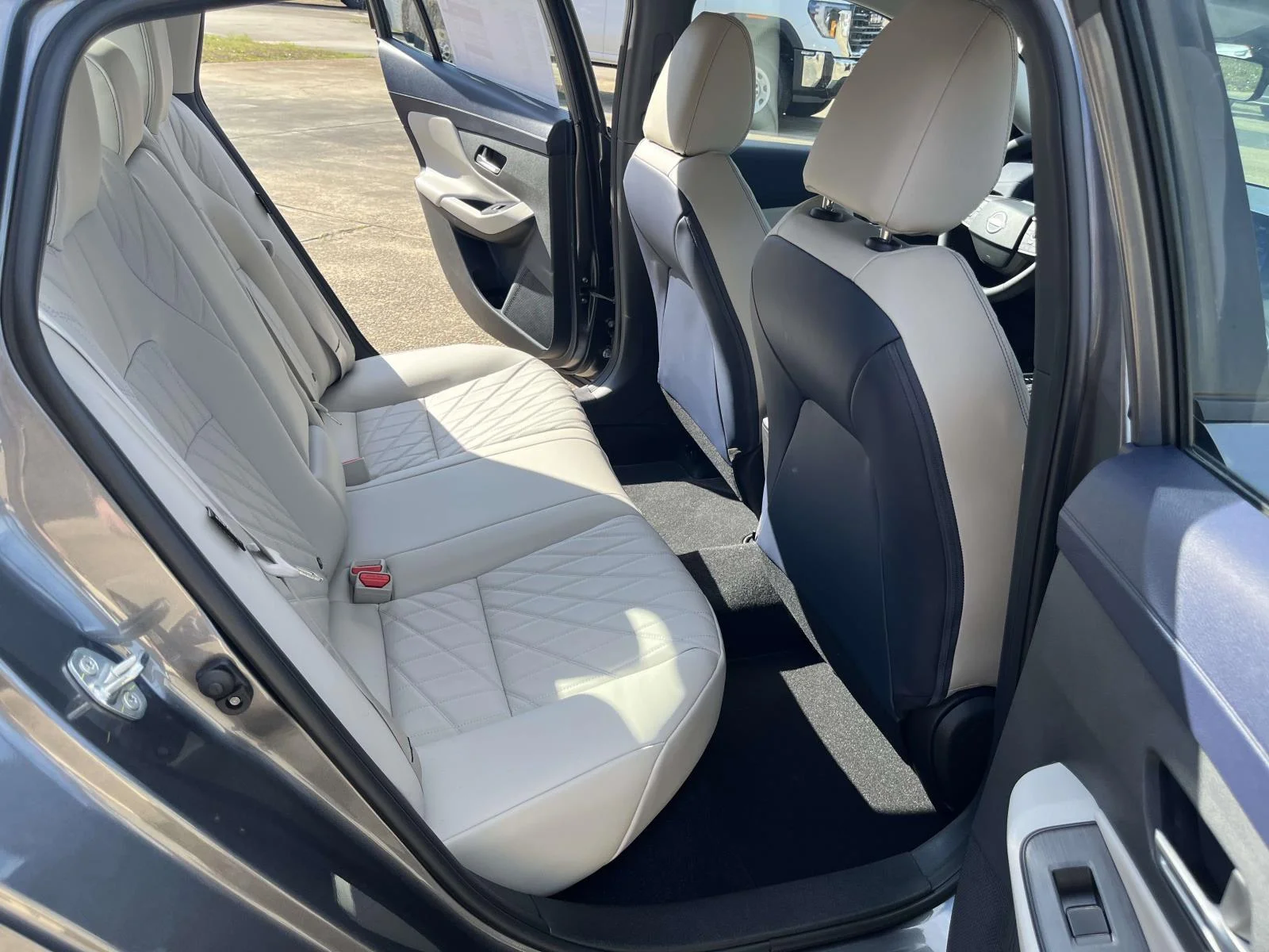 New 2026 Gun Metallic Nissan SL image 27