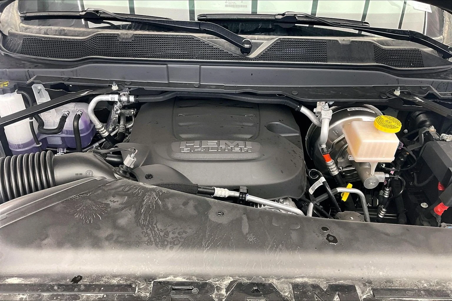 2027 RAM Ram 2500 Pickup Tradesman/Black Express - Photo 18