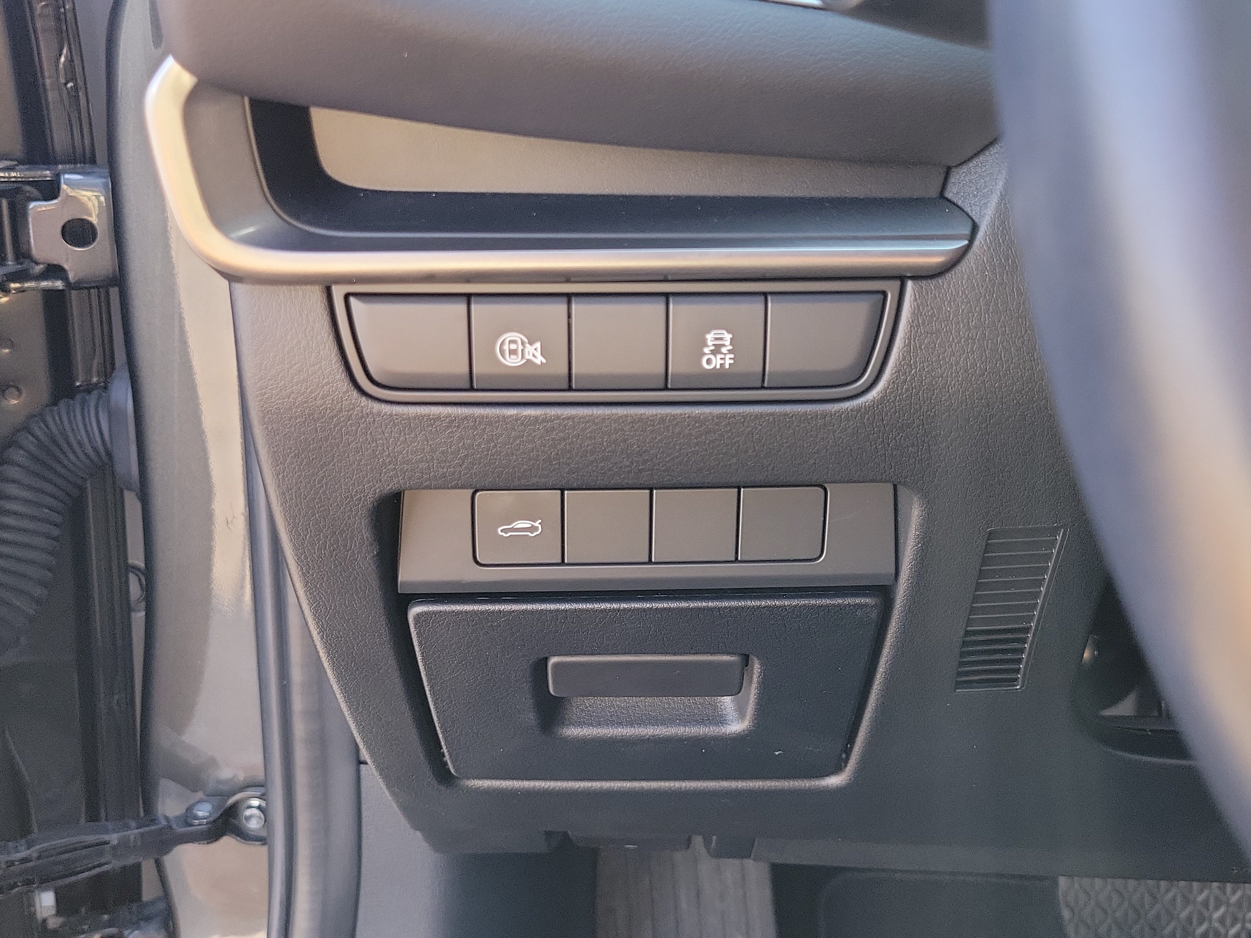Used 2025 Machine Gray Metallic Mazda 2.5 S Select Sport image 26