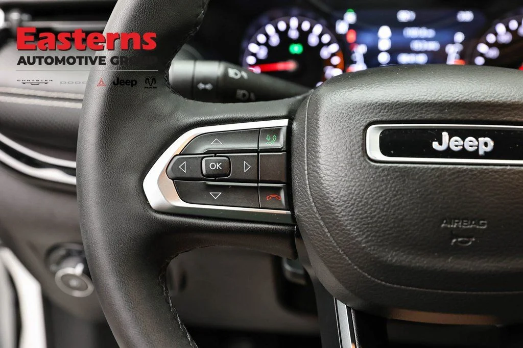 Certified Used 2023 White Jeep Latitude image 15