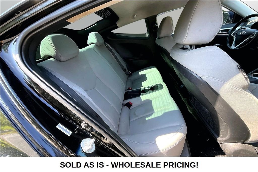 Used 2012 Black Hyundai Base image 25