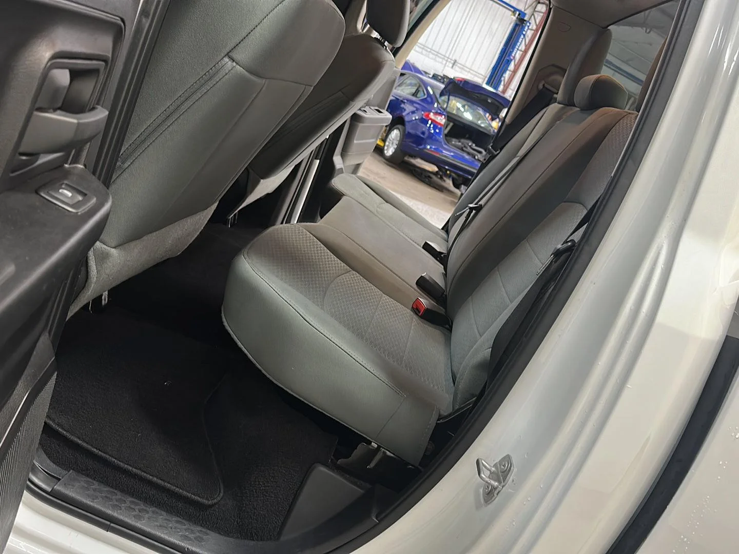 Used 2016 Bright White Clearcoat Ram Express image 26