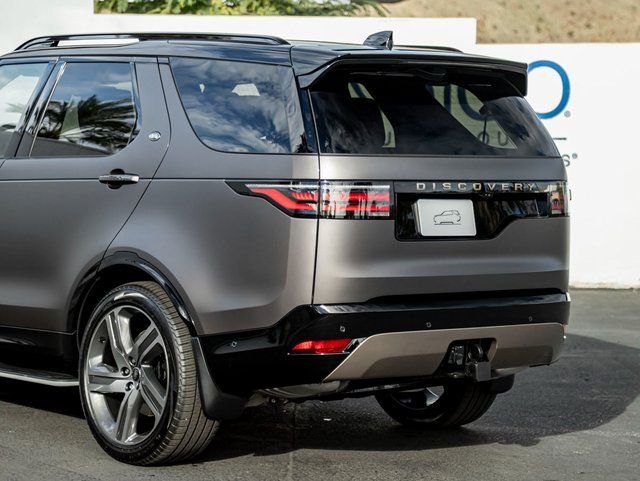 2026 Land Rover Discovery Tempest Edition - Photo 10