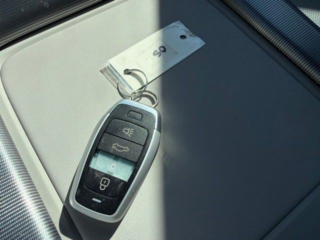 Used 2024 Sierra Burgundy Hyundai Calligraphy image 39