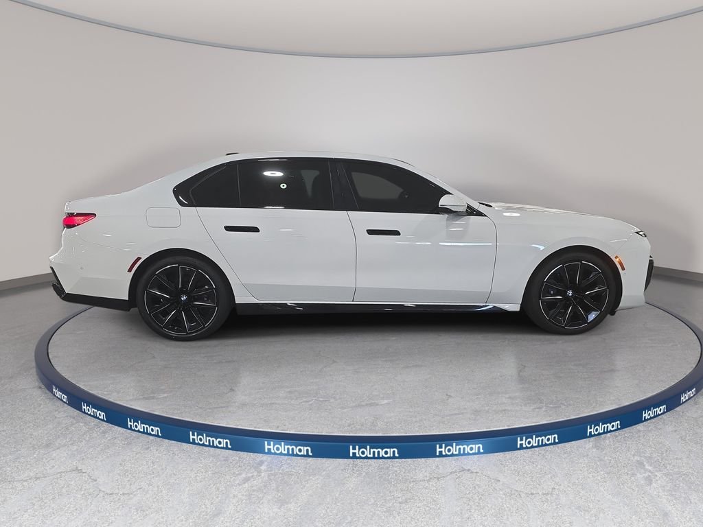 Certified Used 2023 Alpine White BMW 760i xDrive image 4