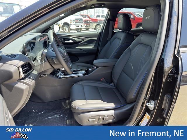 2026 Buick Envista Sport Touring - Photo 13
