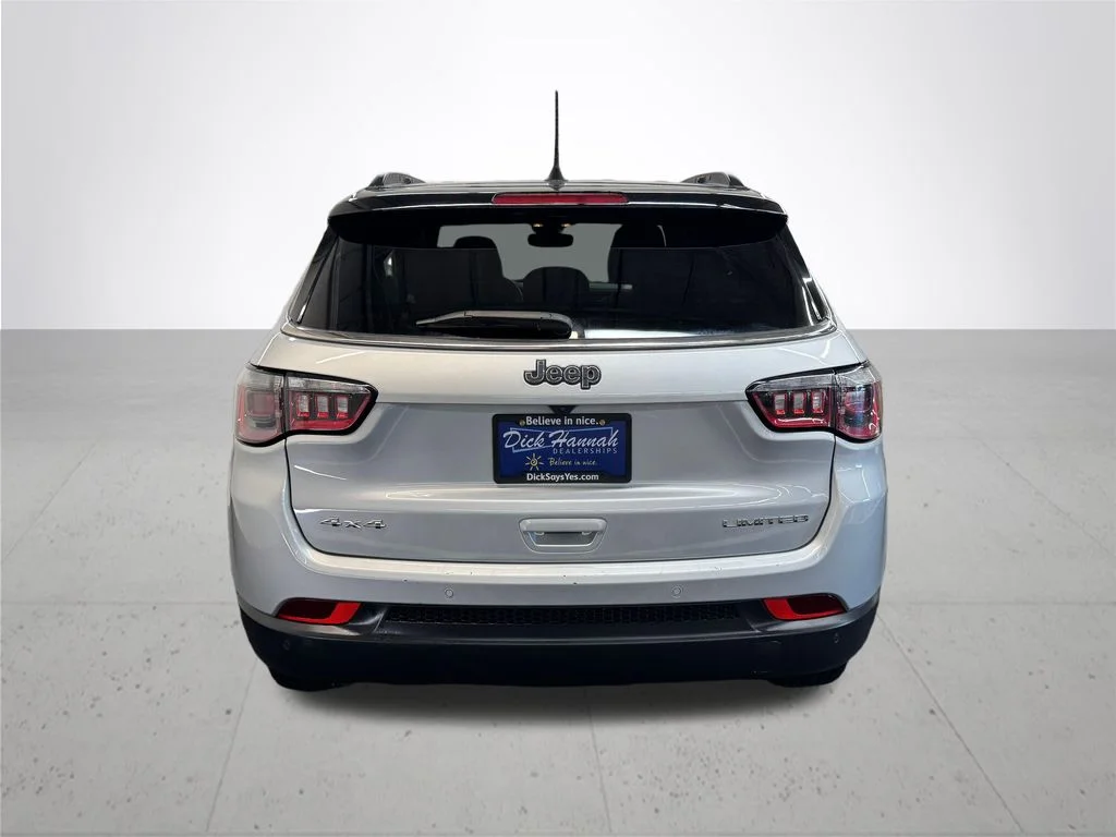 Used 2025 Silver Jeep Limited image 5