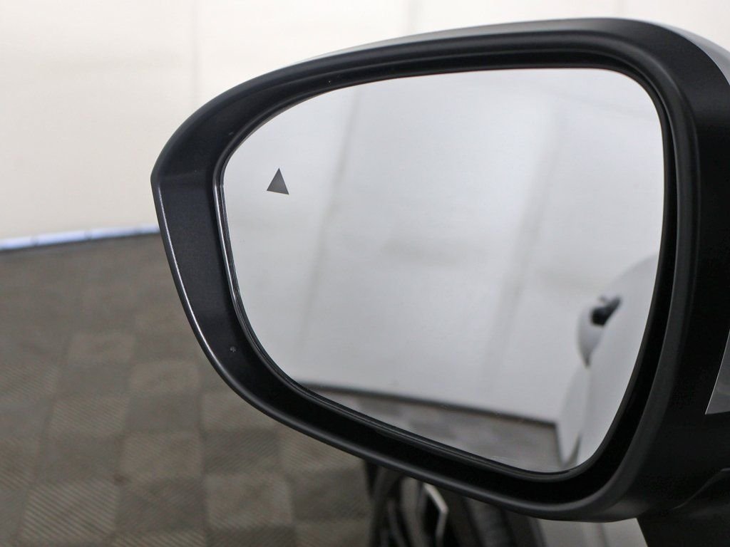 New 2026 Silver Mitsubishi SE 1.5T S-AWC image 39