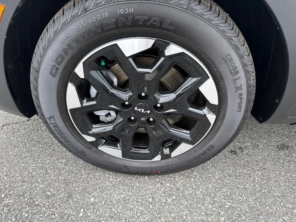 New 2025 Gray Kia S image 11
