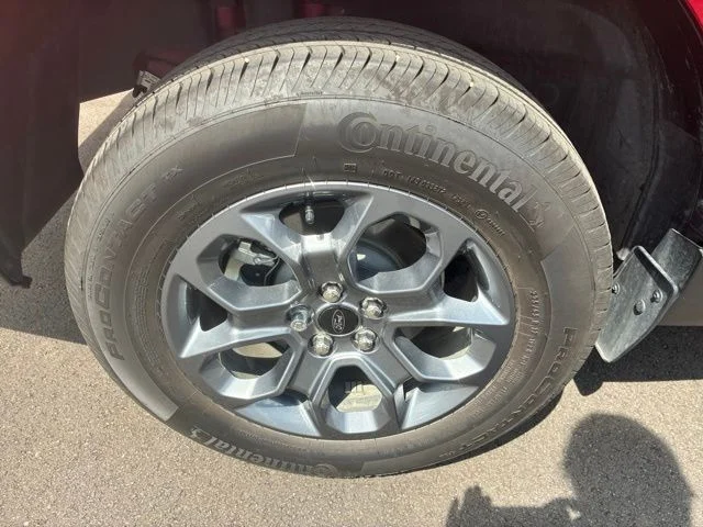 Used 2025 Red Ford XLT image 10
