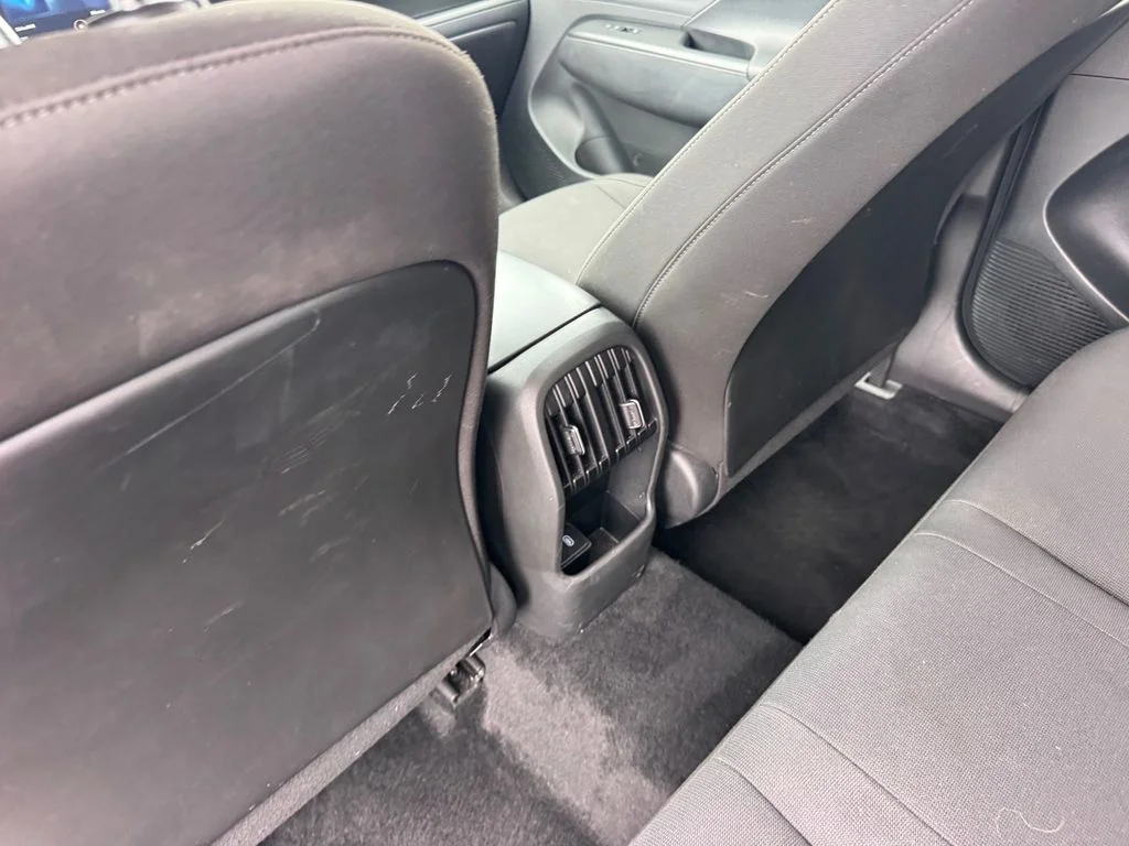 Used 2025 Red Hyundai SEL image 16