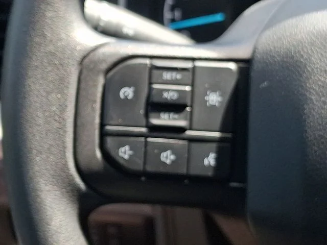 Used 2022  Ford XLT image 21