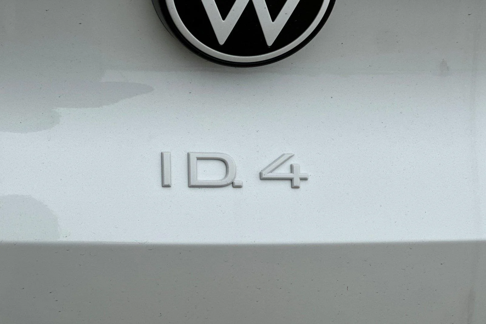 New 2026 Opal White Pearl Volkswagen Pro image 27