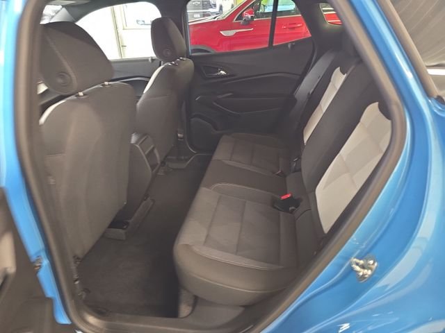 Used 2025 Blue Chevrolet 1RS image 10