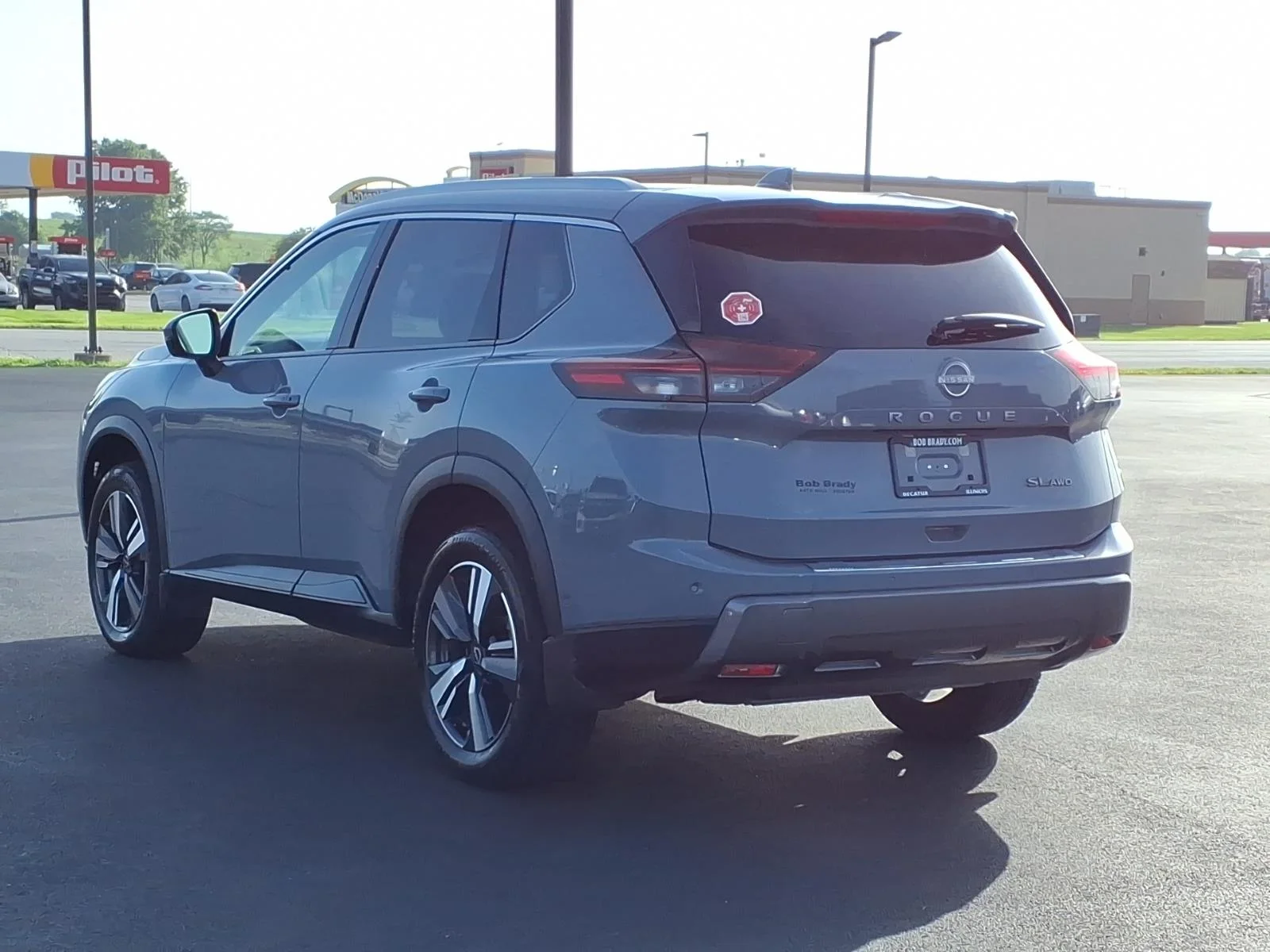 Used 2024 Boulder Gray Pearl Nissan SL image 14