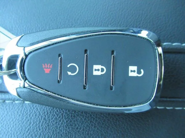 Used 2024 White Chevrolet LT image 28