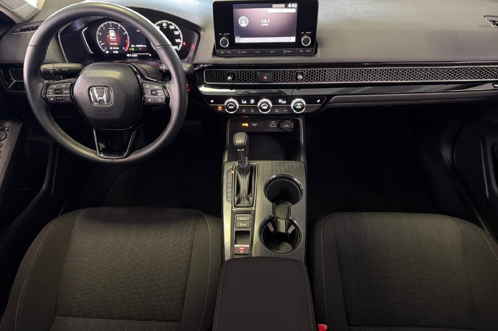 Used 2023 Meteorite Gray Metallic Honda EX image 17