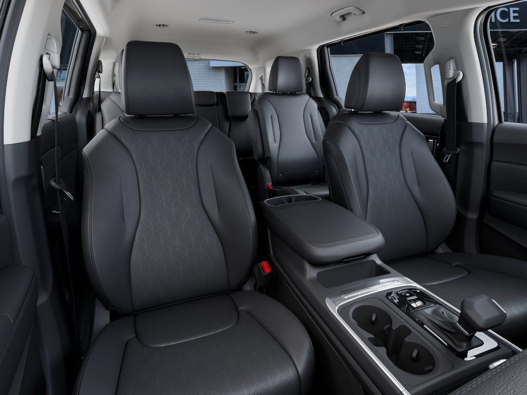 New 2027 White Kia EX image 15