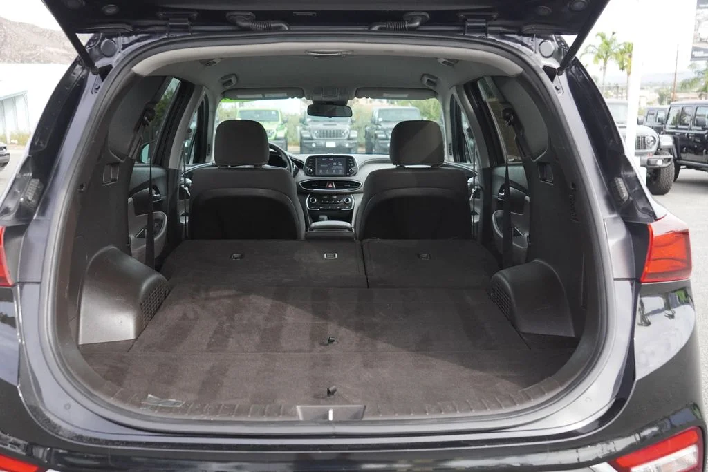 Certified Used 2020 Black Hyundai SE image 38