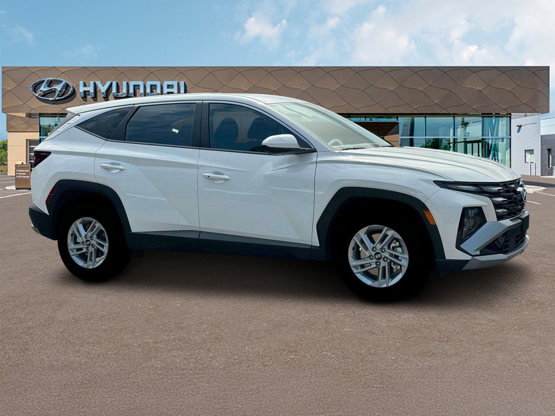 2025 Hyundai Tucson SE - Photo 10