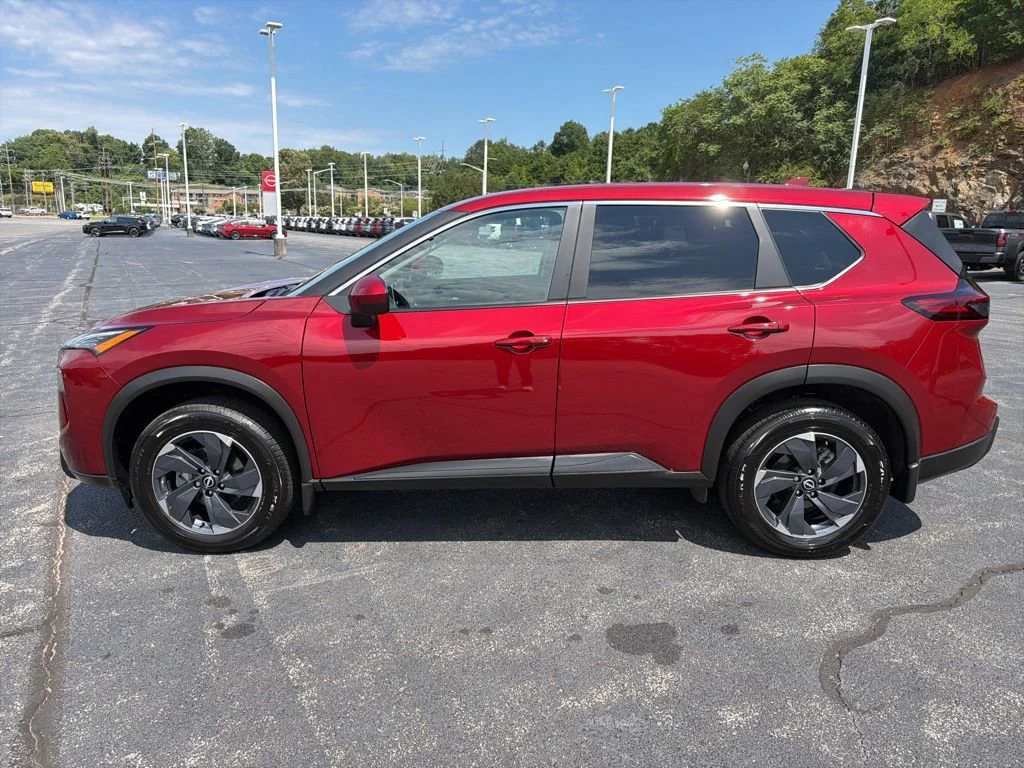 Used 2025 Red Nissan SV image 2