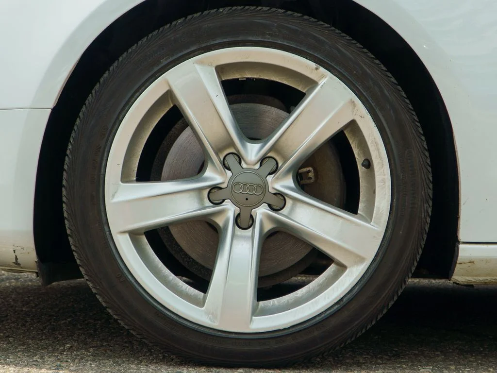 Used 2013  Audi  image 12