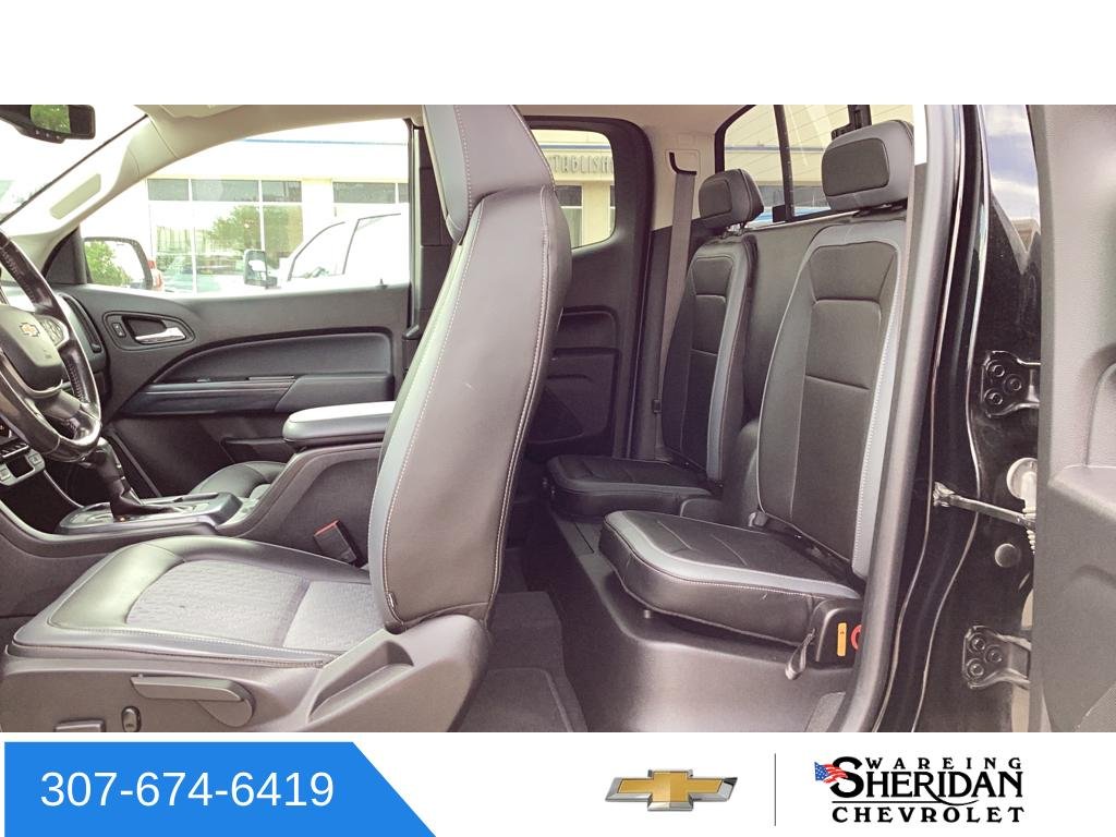 Used 2020 BLACK Chevrolet 4WD Z71 image 26