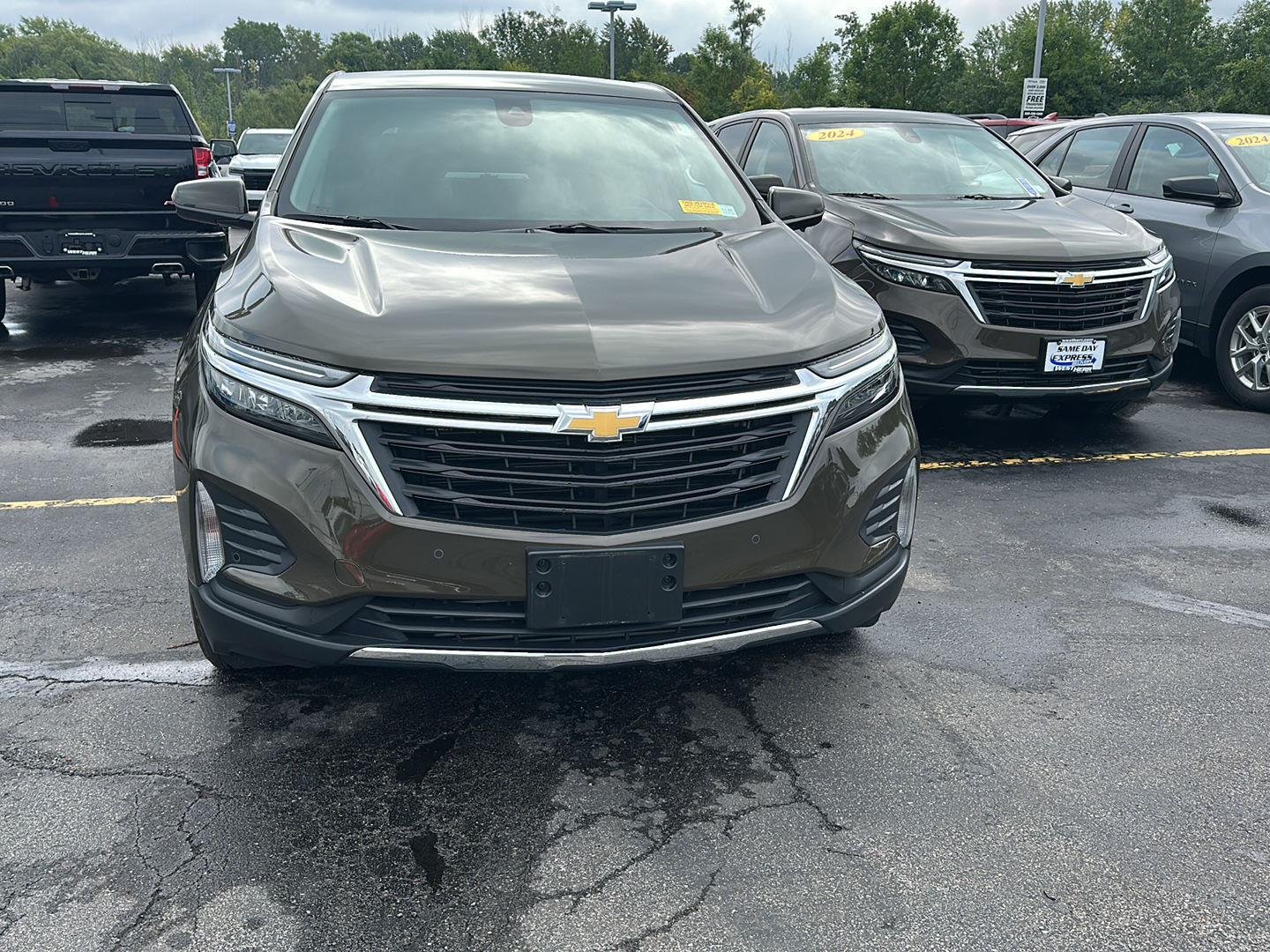 Used 2024 Harvest Bronze Metallic Chevrolet LT image 6