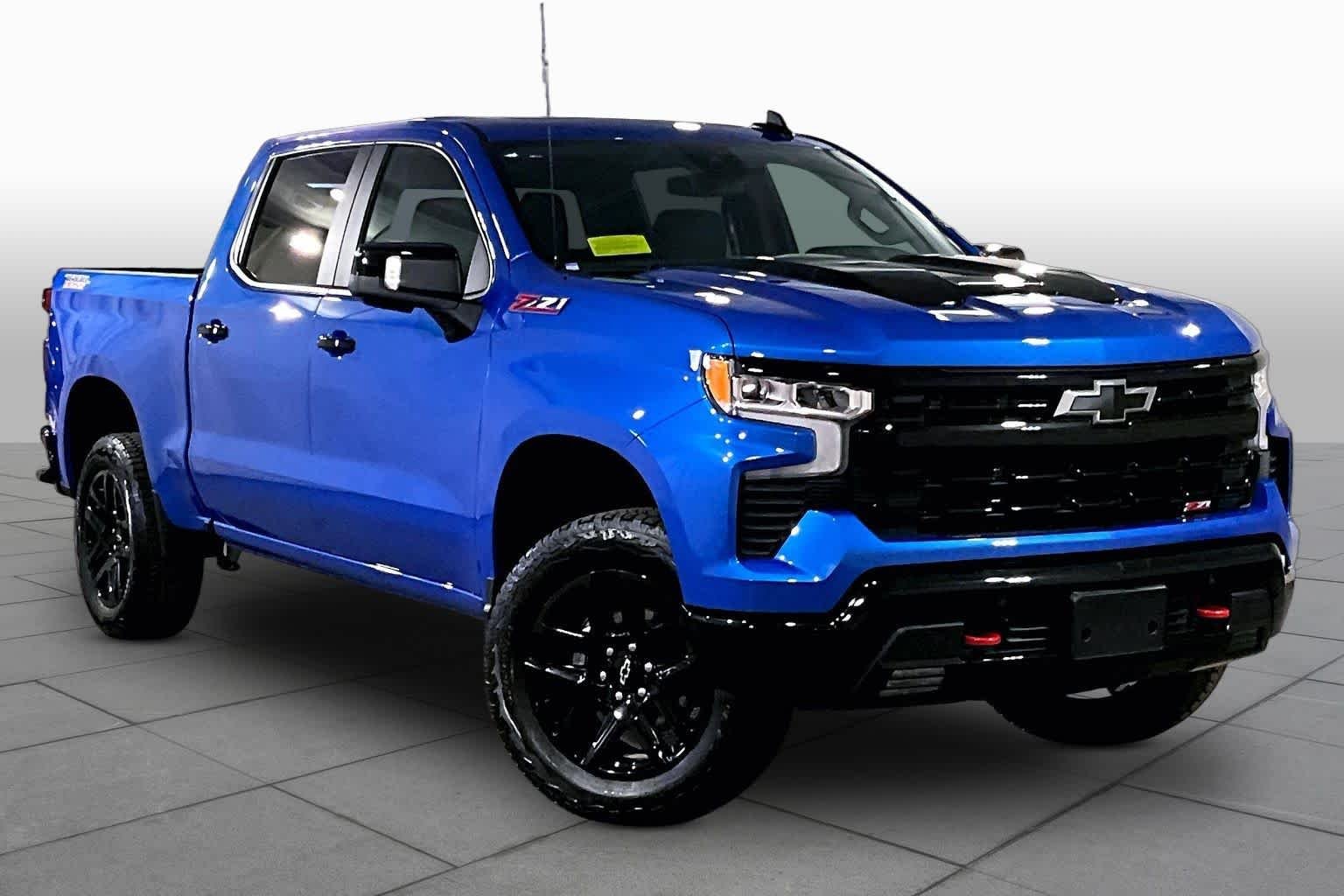 Used 2026 Riptide Blue Metallic Chevrolet LT Trail Boss image 3